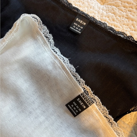 Lot of 2 Cream and Black pointelle tees - Picture 9 of 9